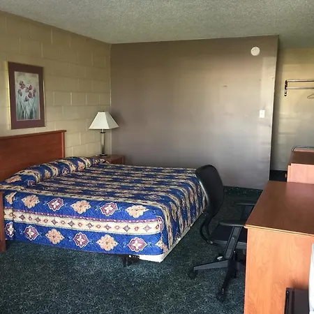 Country Host Motel