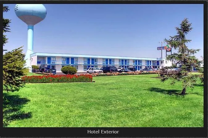 Motel Country Host *