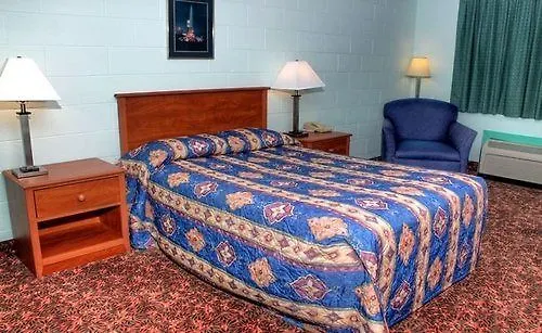 Country Host Motel *
